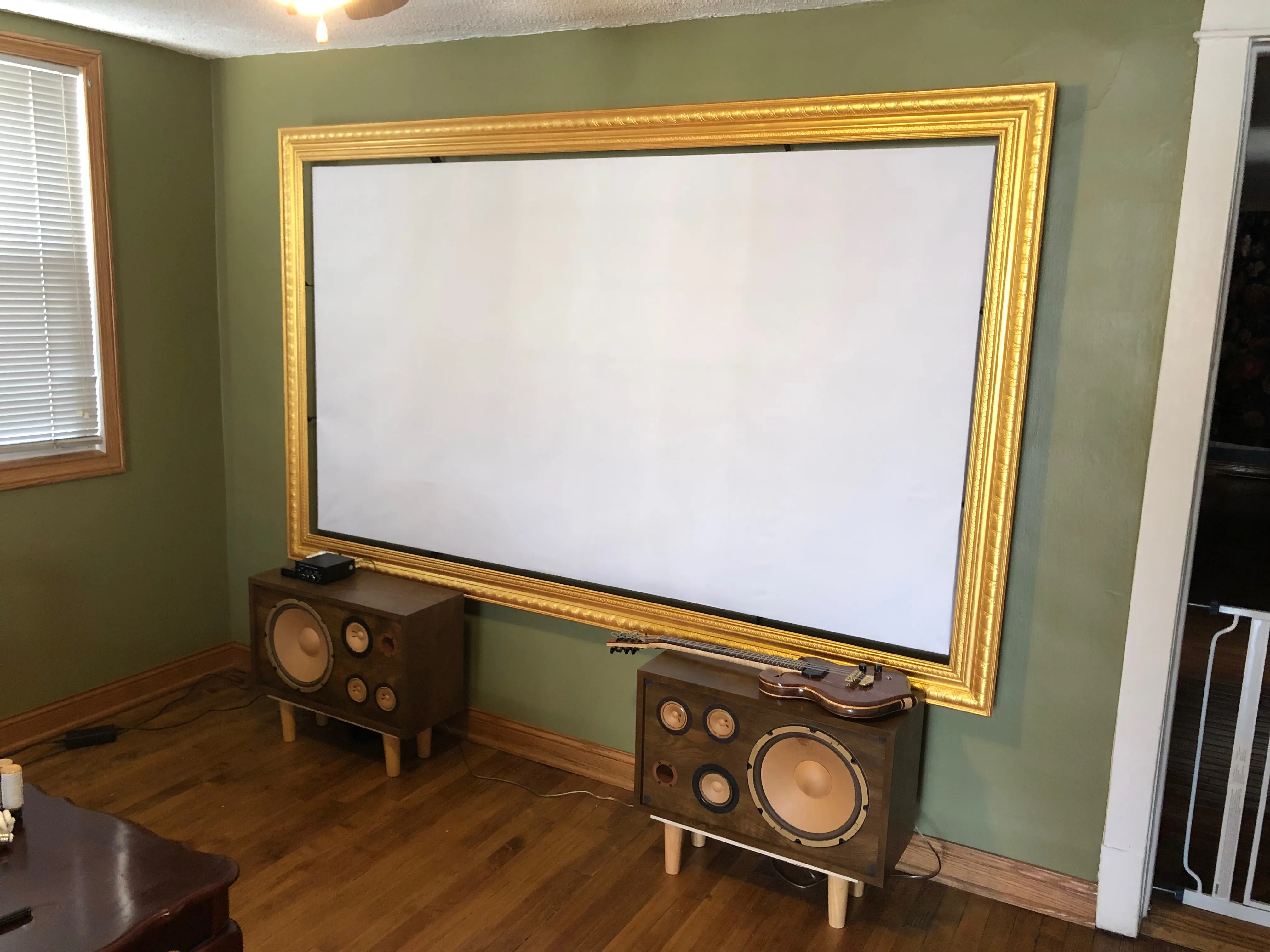 Home theater, blank screen